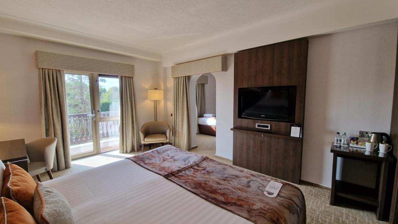 Coppid Beech Hotel Bracknell Eksteriør billede