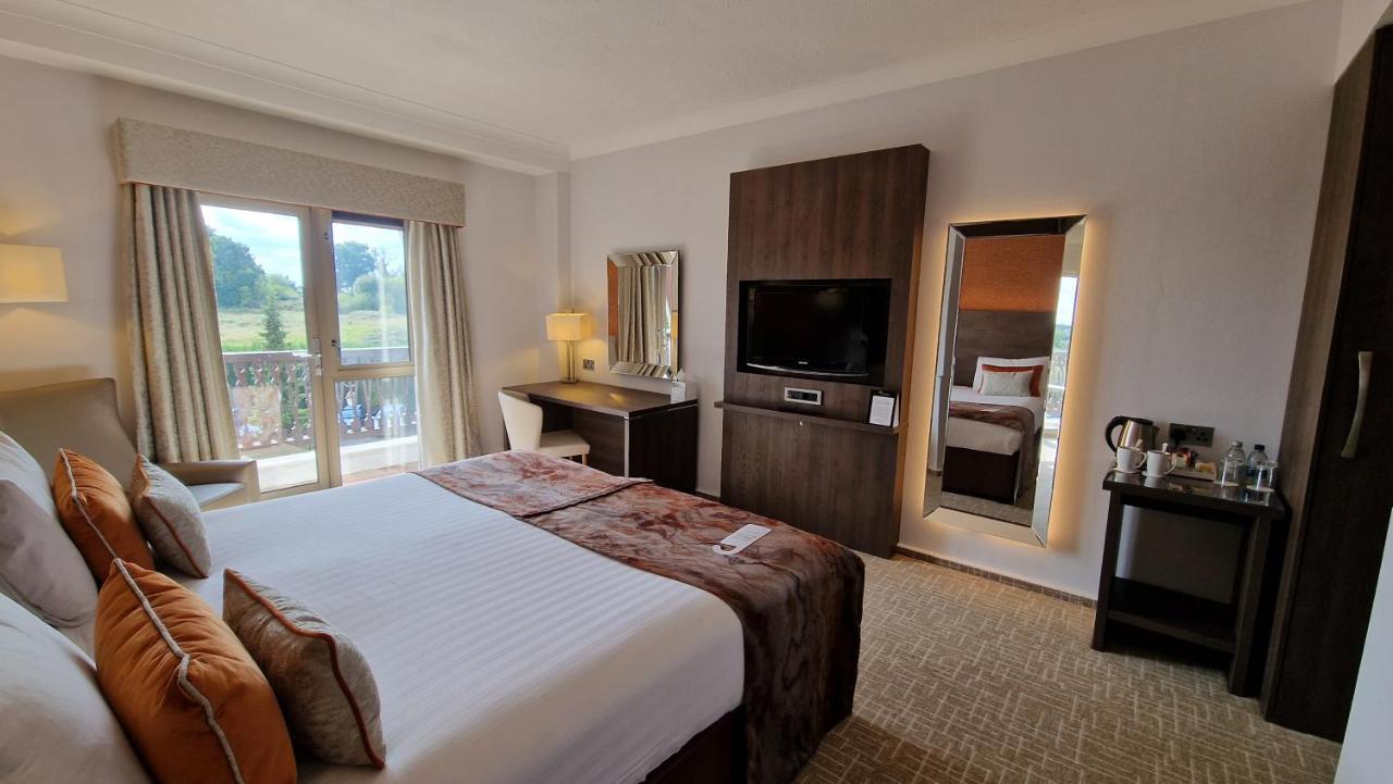 Coppid Beech Hotel Bracknell Eksteriør billede
