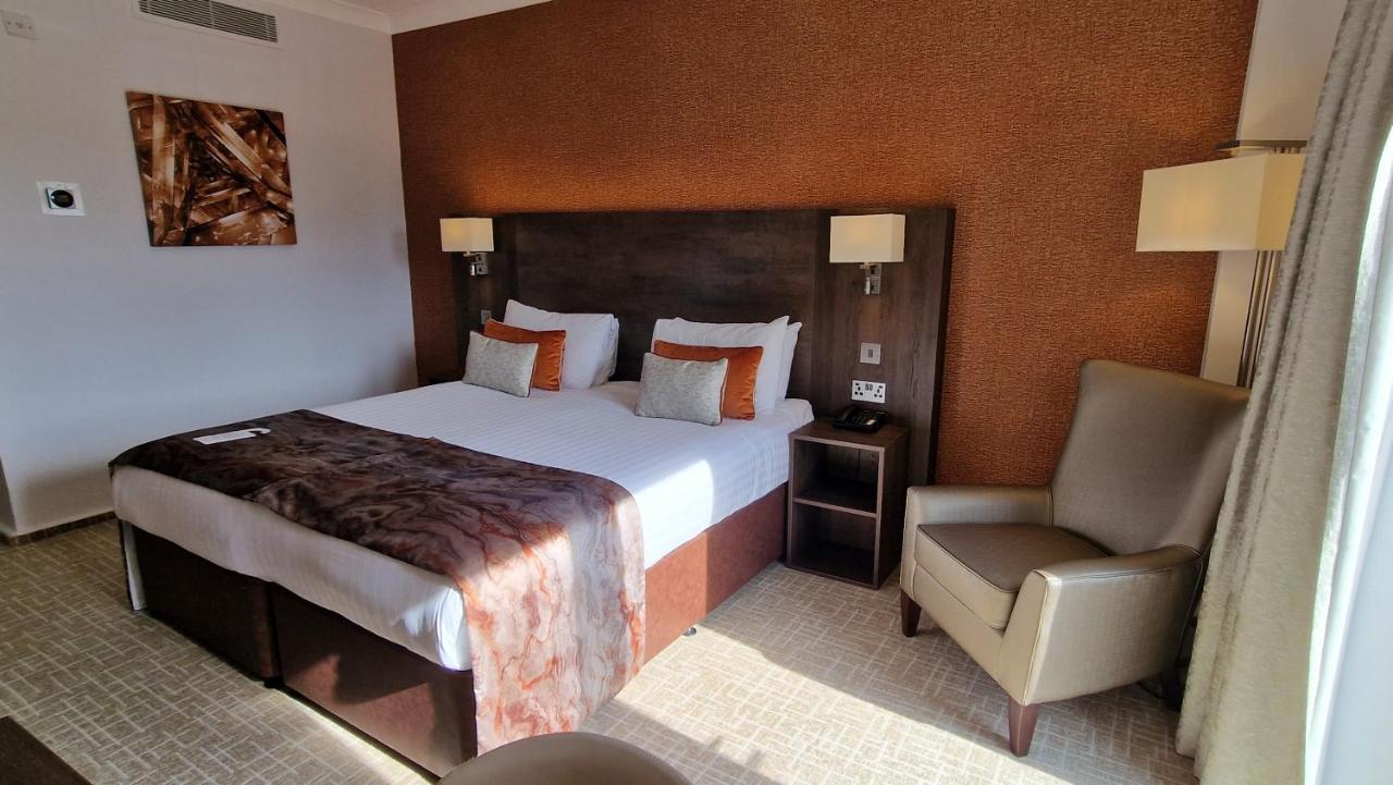 Coppid Beech Hotel Bracknell Eksteriør billede