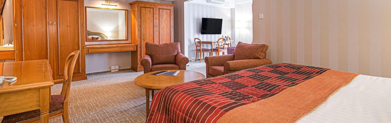 Coppid Beech Hotel Bracknell Eksteriør billede