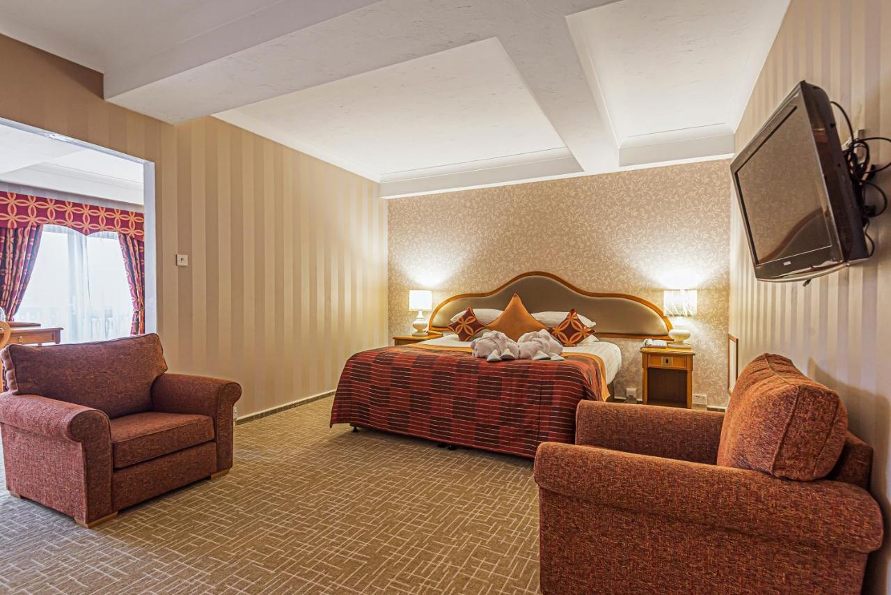 Coppid Beech Hotel Bracknell Eksteriør billede