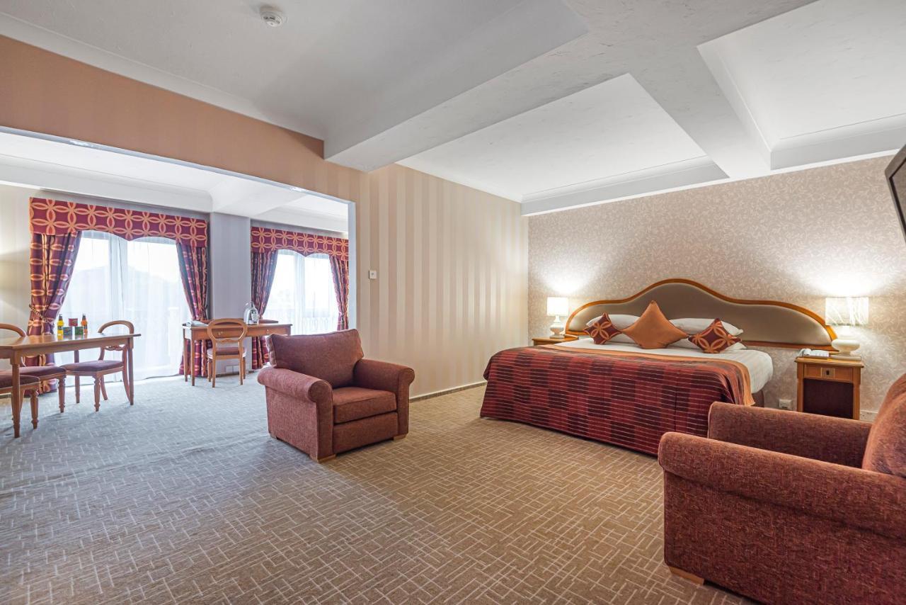 Coppid Beech Hotel Bracknell Eksteriør billede