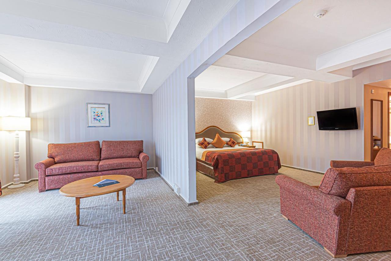 Coppid Beech Hotel Bracknell Eksteriør billede