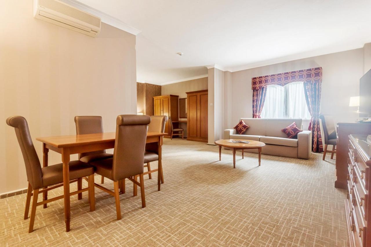 Coppid Beech Hotel Bracknell Eksteriør billede