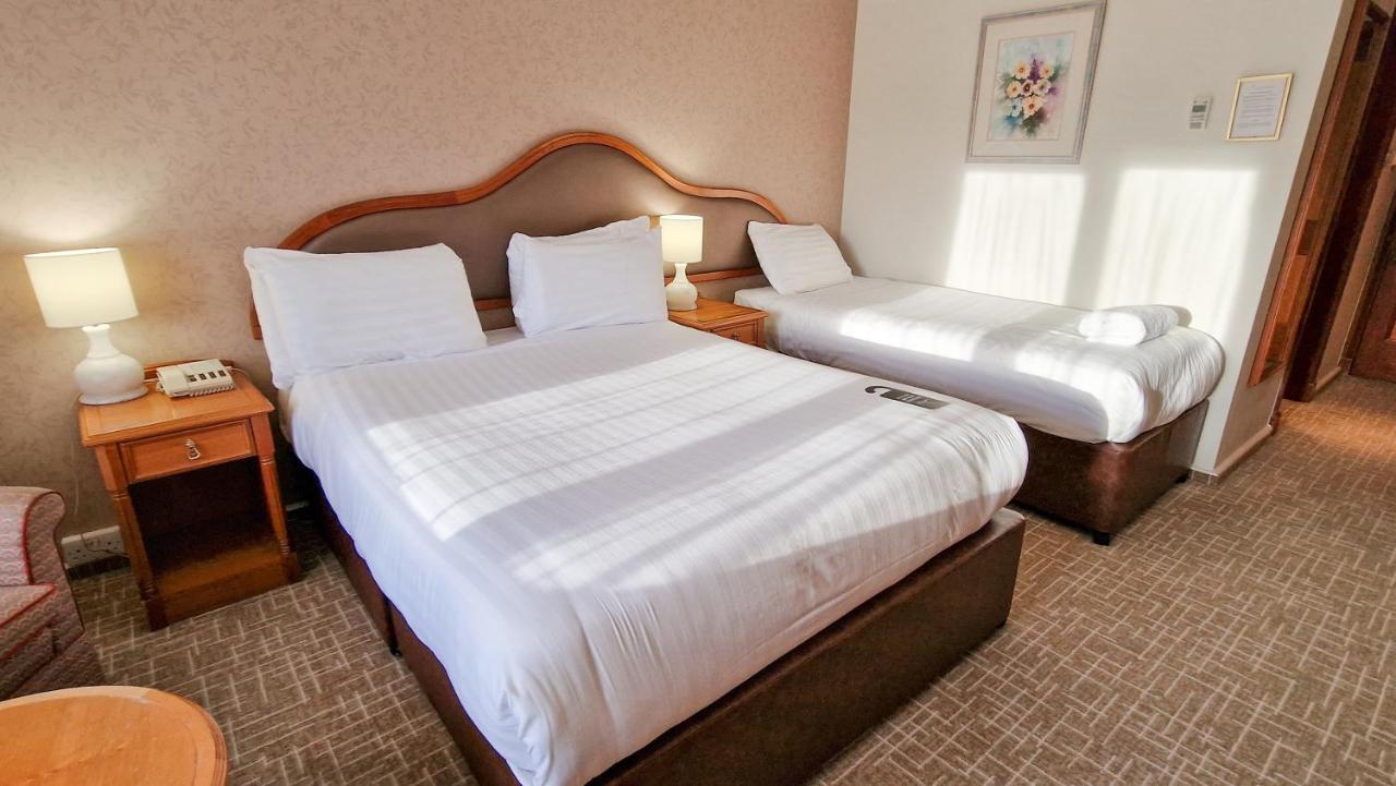 Coppid Beech Hotel Bracknell Eksteriør billede