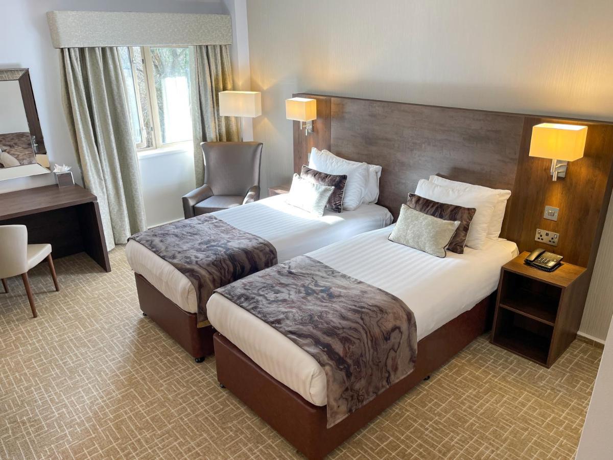 Coppid Beech Hotel Bracknell Eksteriør billede