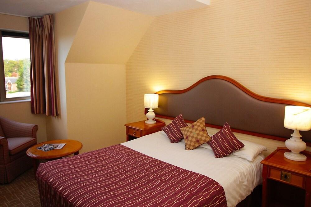 Coppid Beech Hotel Bracknell Eksteriør billede