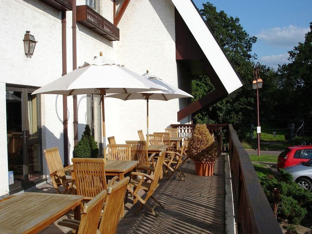 Coppid Beech Hotel Bracknell Eksteriør billede